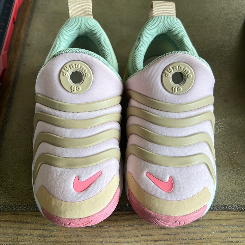 Nike Toddler size 9C